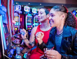 365pkr Slots